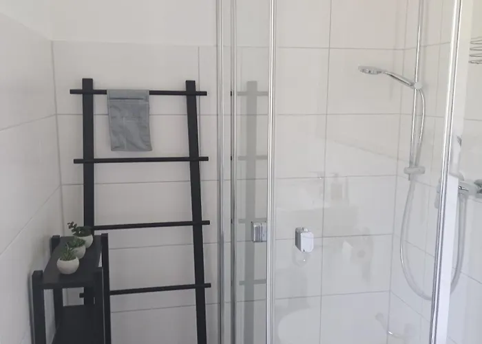 Haus Moorrose 度假居 Schweiburg